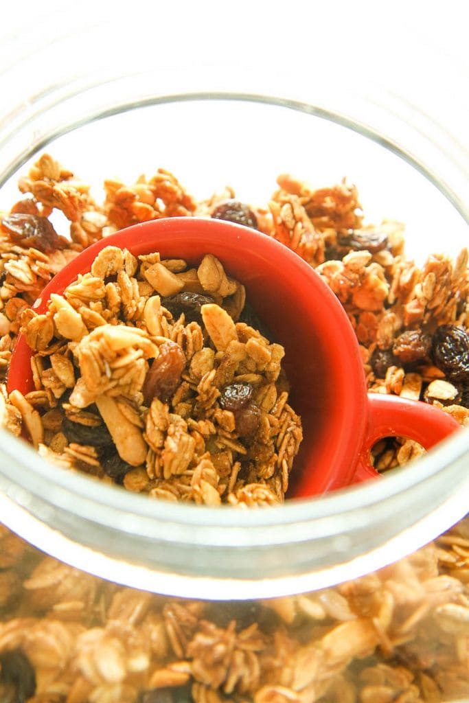 The Best Easy Granola in a Jar