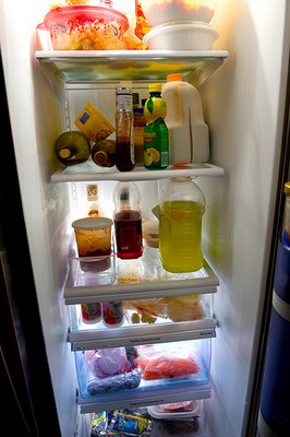 Tips for Cleaning Out the Refrigerator