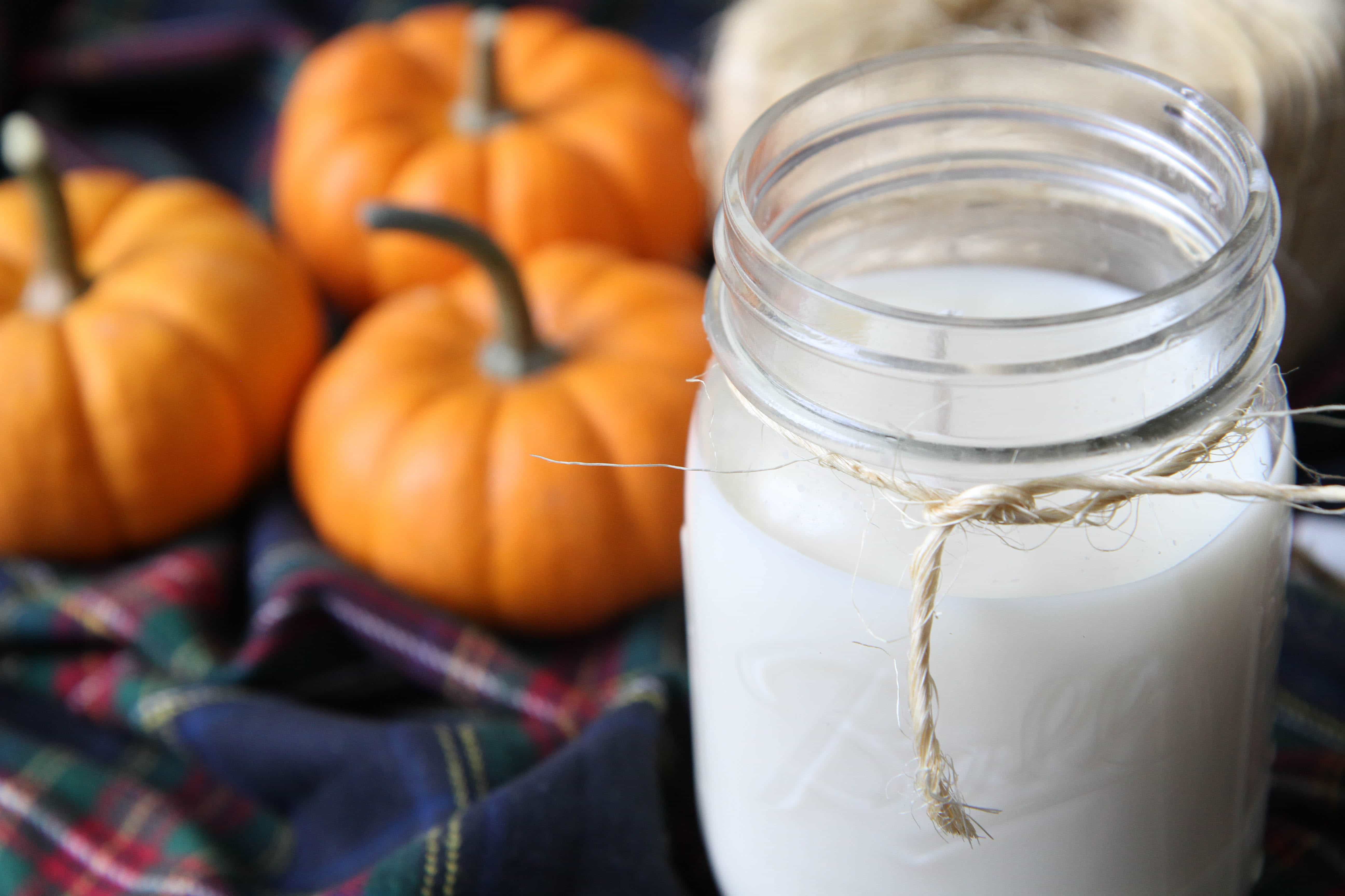 How To: Slow Cooker Pumpkin Spice Candles