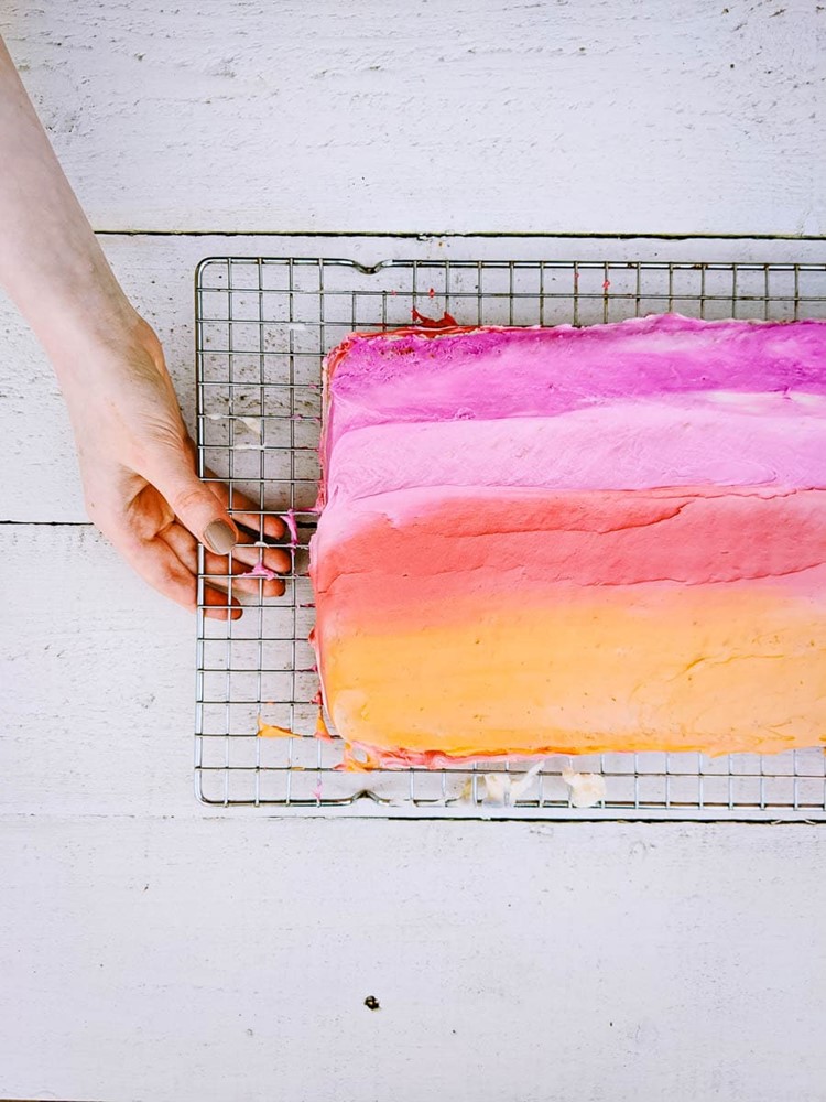 How to Make an Ombre Cake from MomAdvice.com